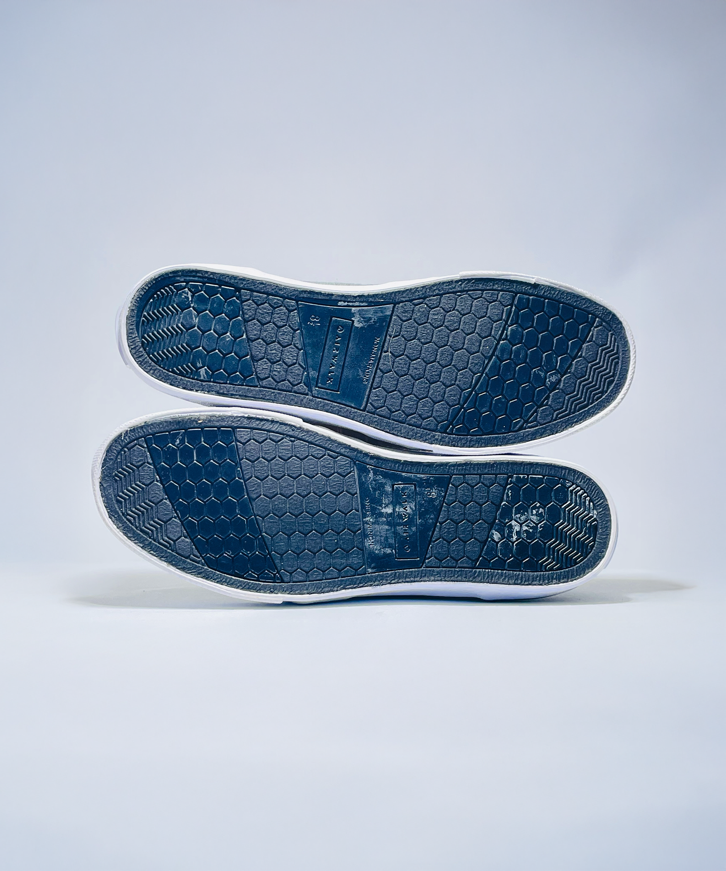 Airwalk Gray Canvas