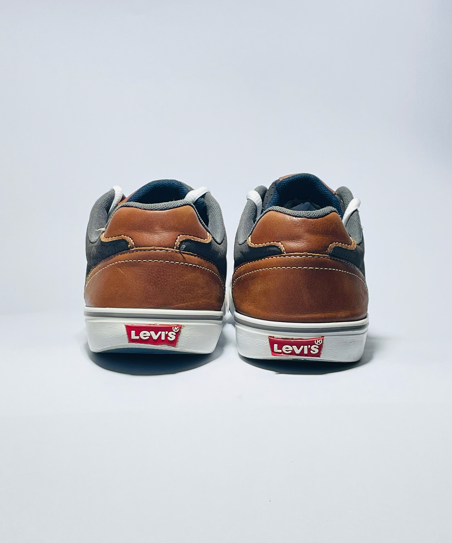 Levi's Mens Miles Perf