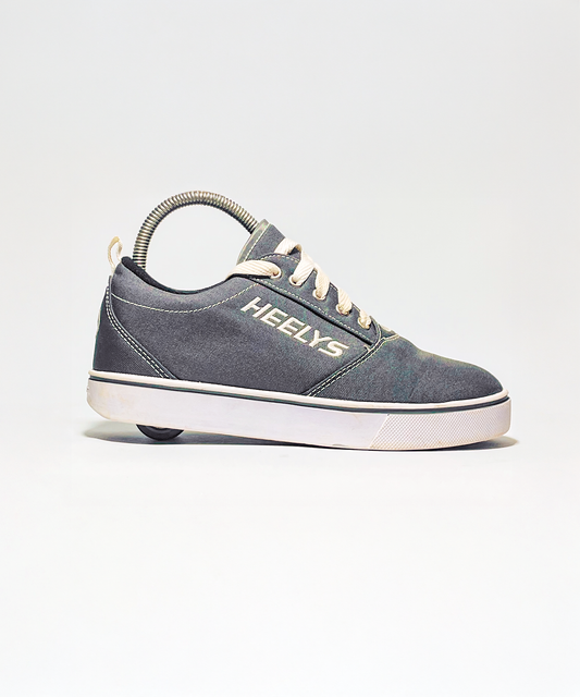 Heelys – Shoes with Wheels