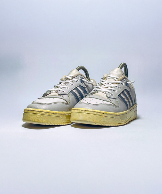Adidas Rivalry Low Big Kids Originals Sneakers