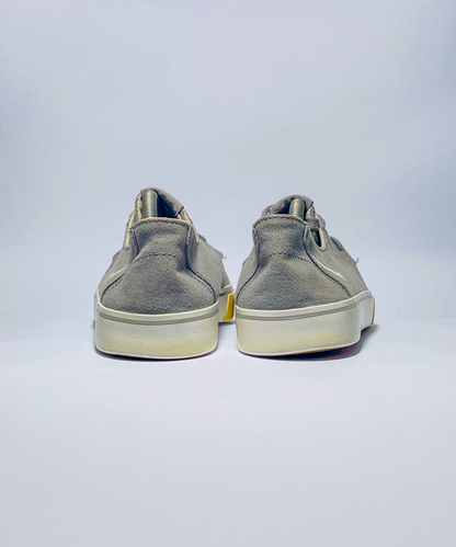 Grey Canvas Braata Lite Low Cut Sneake